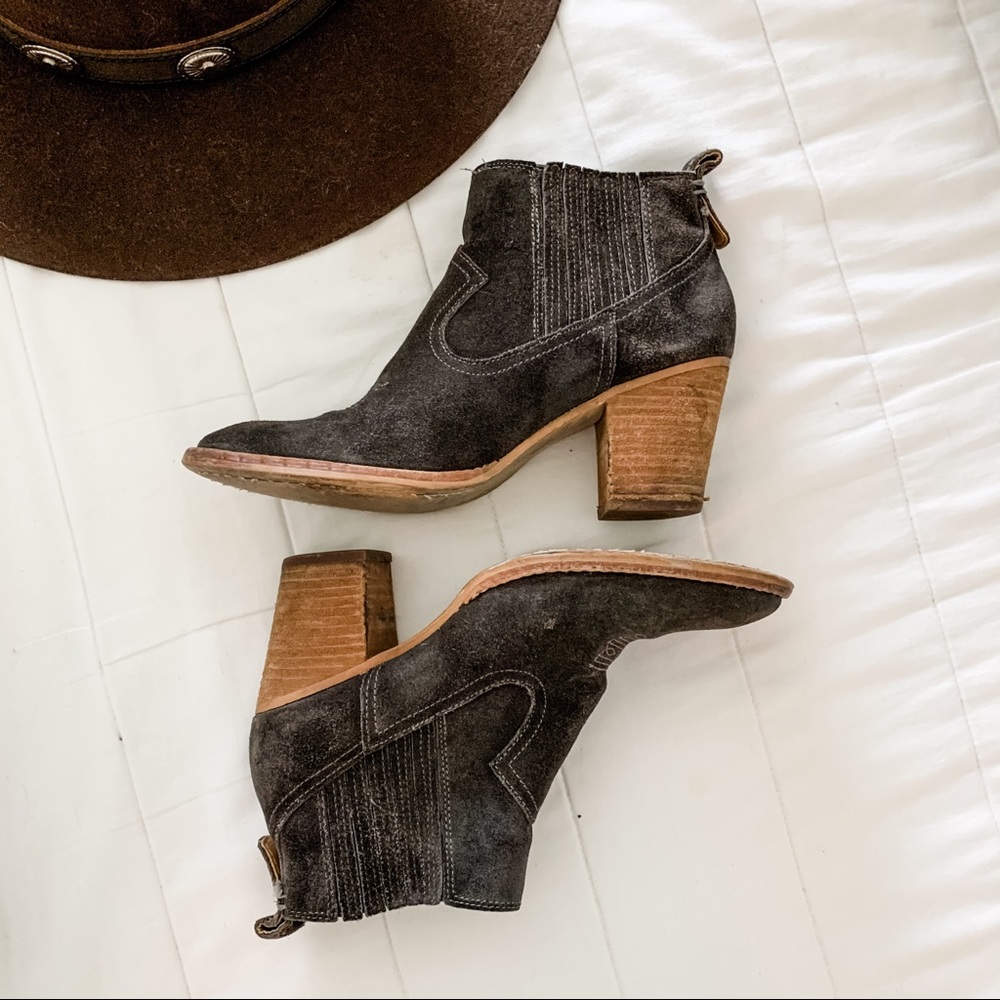 Dolce Vita Western Booties